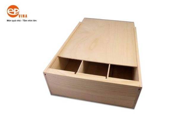 Hộp gỗ đựng rượu 3 chai nằm Hộp gỗ đựng rượu 3 chai nằm