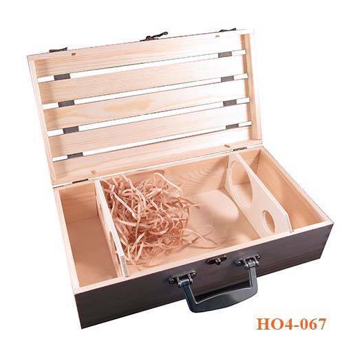 Hộp rượu gỗ đôi đơn giản, phù hợp với nhiều trường hợp Hộp rượu gỗ đôi đơn giản, phù hợp với nhiều trường hợp