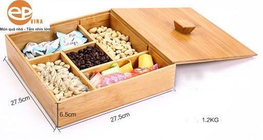 Làm hộp gỗ theo yêu cầu đựng bánh kẹo tết Làm hộp gỗ theo yêu cầu đựng bánh kẹo tết