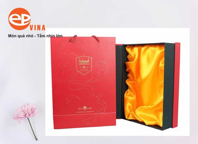 Túi giấy đựng rượu đôi Túi giấy đựng rượu đôi