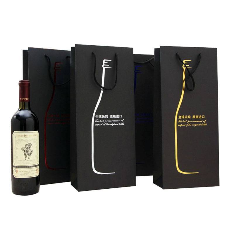 Túi giấy đựng rượu đẹp cần đáp ứng nhiều tiêu chí Túi giấy đựng rượu đẹp cần đáp ứng nhiều tiêu chí