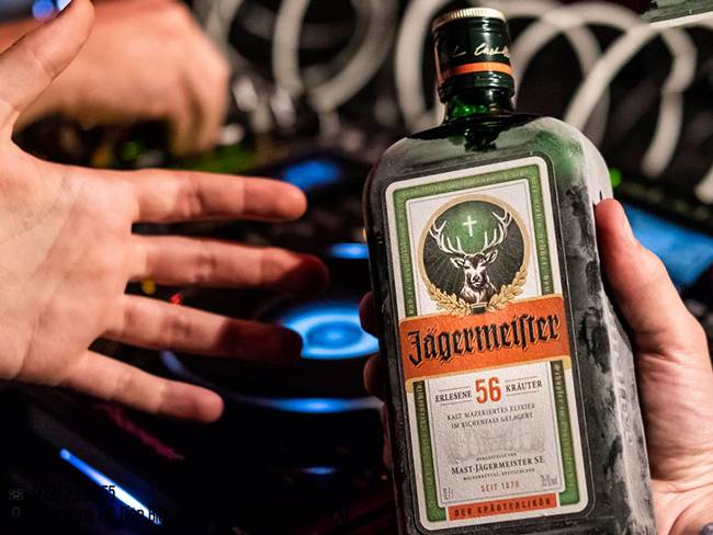 Rượu Jagermeister Rượu Jagermeister
