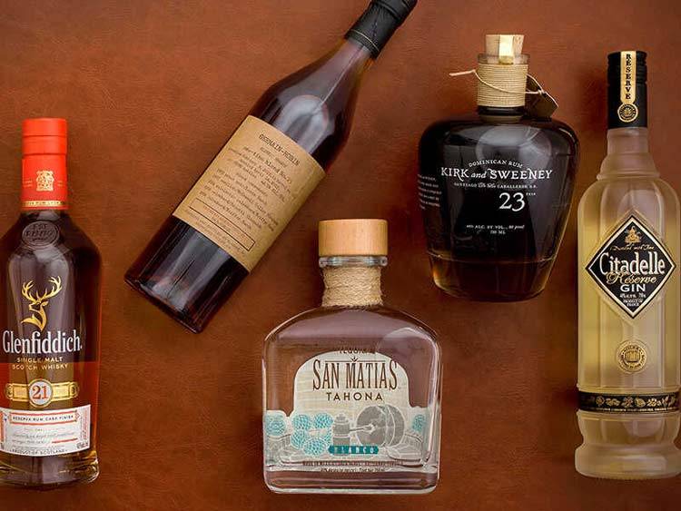 Phân biệt rượu Rum với Rượu Gin Phân biệt rượu Rum với Rượu Gin