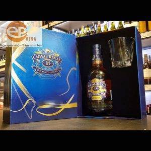 Hộp quà rượu chivas regal 18 phiên bản 2020